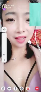 裸聊美术老师